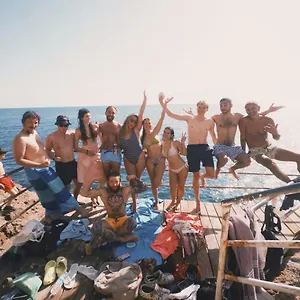 Be Bold Hostal