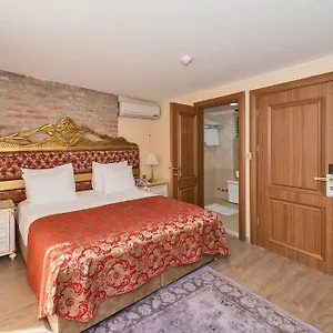 by-murat-royal-hotel.istanbul-turkeyhotels.com/